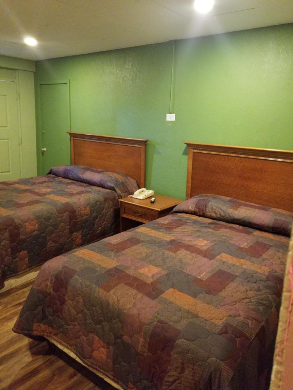 Trailway Motel - Fairview Heights Buitenkant foto